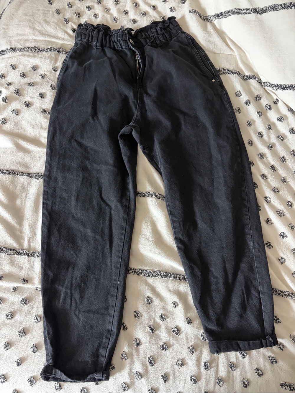 NWOT Zara Women’s black Jeans Size 4